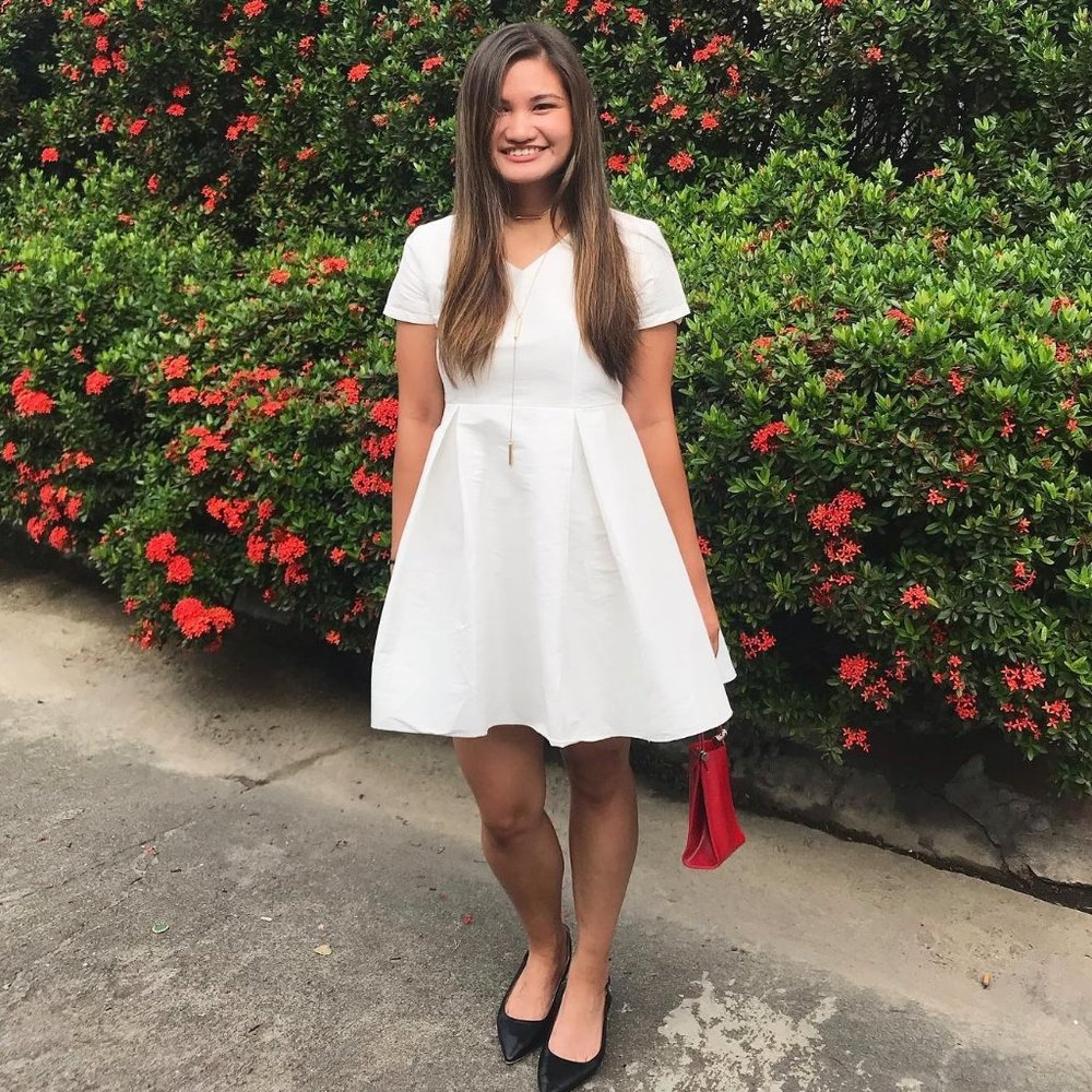 Meet your Posher, Alyssa marie